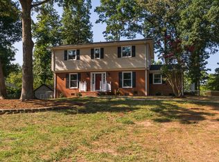 5110 Edinborough Rd, Greensboro, NC 27406