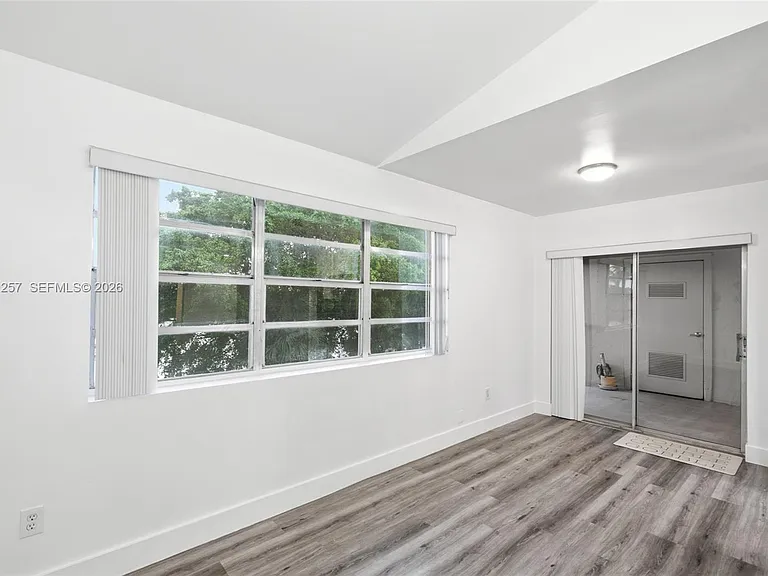 15330 SW 106th Ter #915 — Photo 16