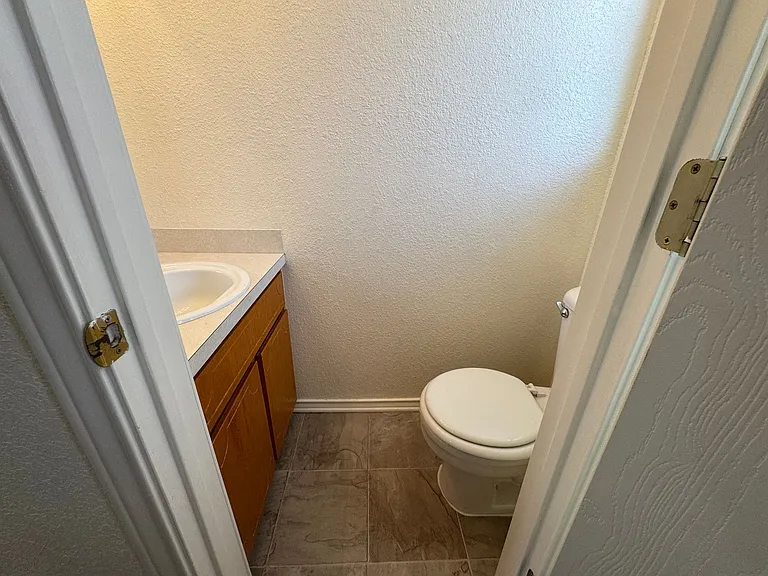 4502 Deek Dr — Photo 10