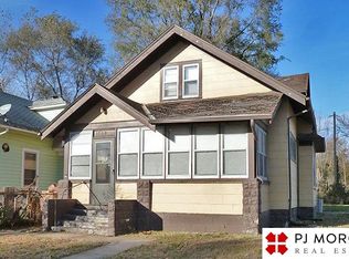 1704 Lake St, Omaha, NE 68110