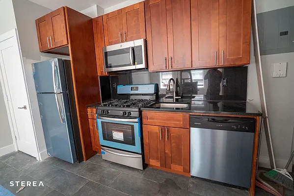 Rented by Sterea Agency | media 7