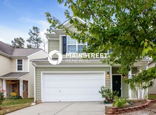 825 Rook Rd, Charlotte, NC 28216
