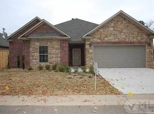 197 Catherine Heights Rd, Hot Springs, AR 71901