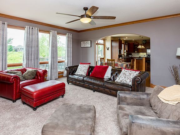 4th image of 9324 Wickham Dr