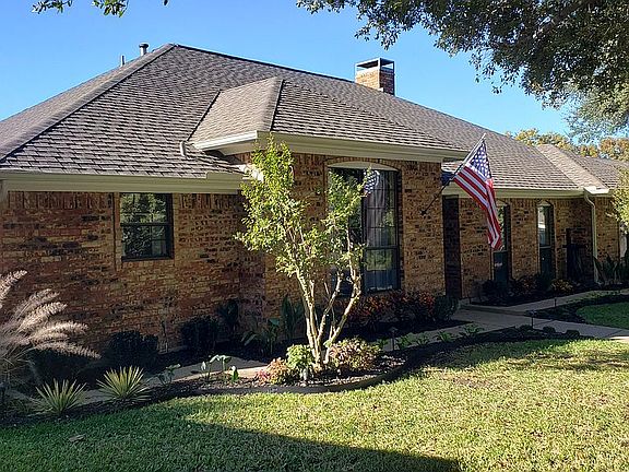 Fresh Landscaping.