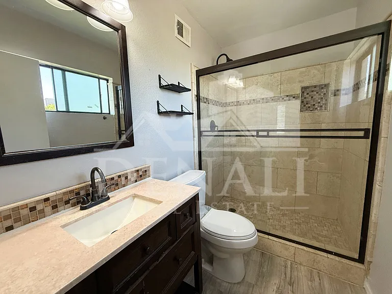 749 E Montebello Ave #233 — Photo 9
