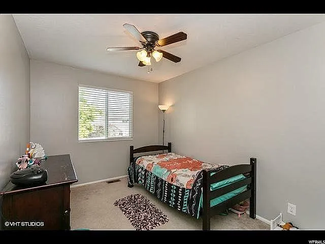 390 W 770 N — Photo 15