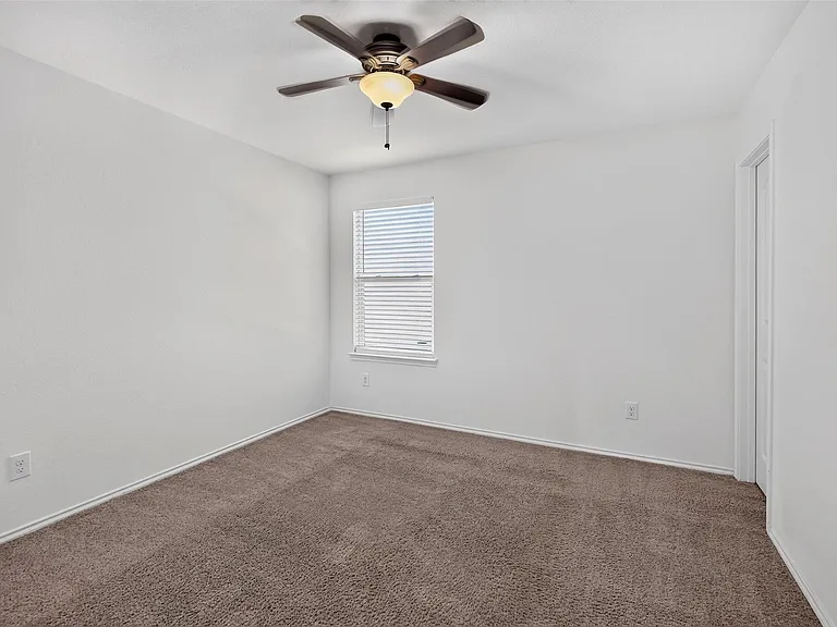 1049 Clove Hitch Rd — Photo 27