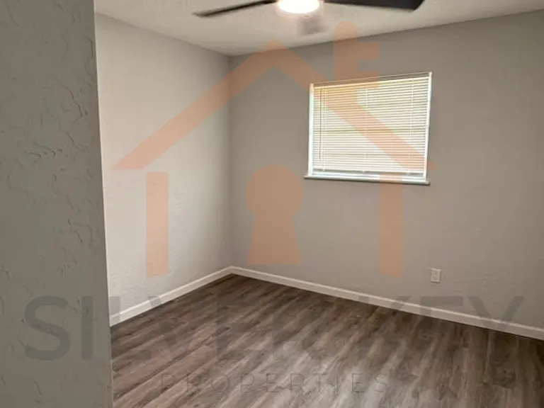 3413 SW Abilene Dr — Photo 13