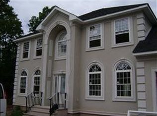 415 Tremont Ave, South Plainfield, NJ 07080