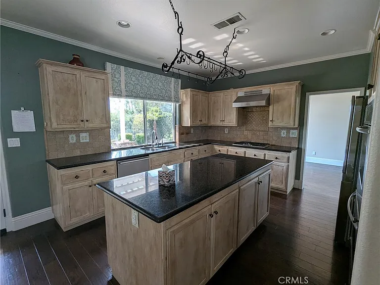 2300 Rutland Pl — Photo 10