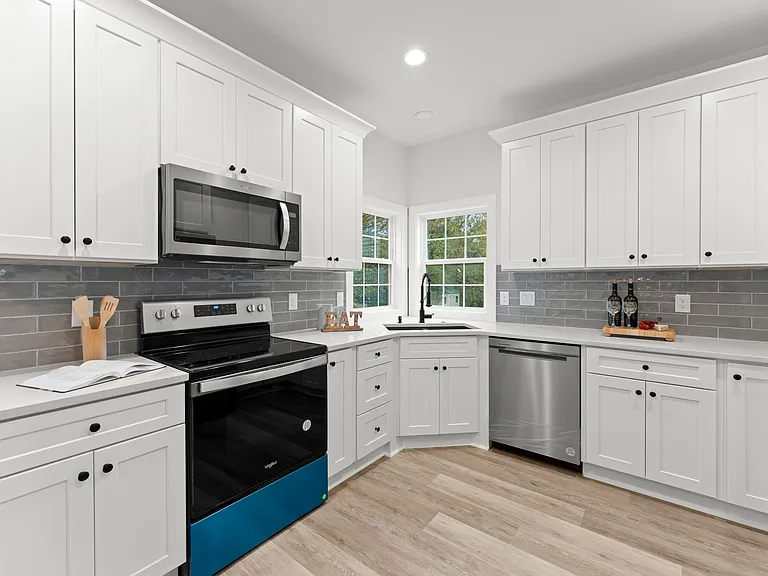 6923 Cascade Dream Ct — Photo 10
