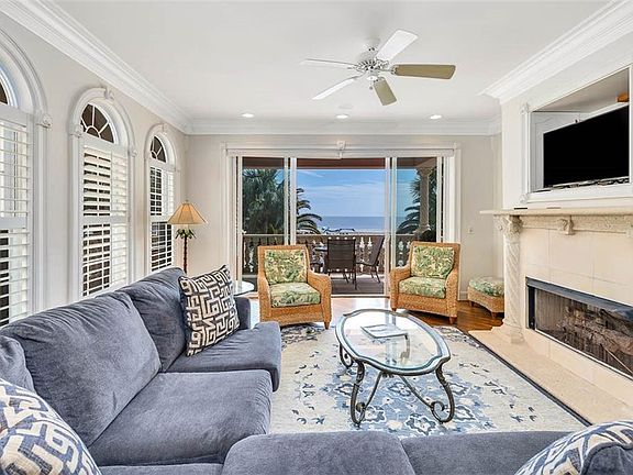 5th image of 907 Beachview Dr
