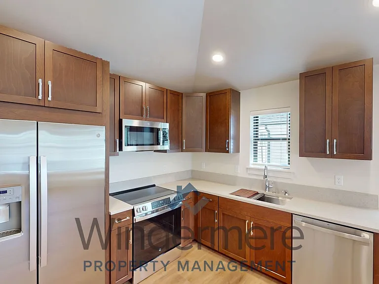 831 & 833 S 2nd Ave — Photo 4