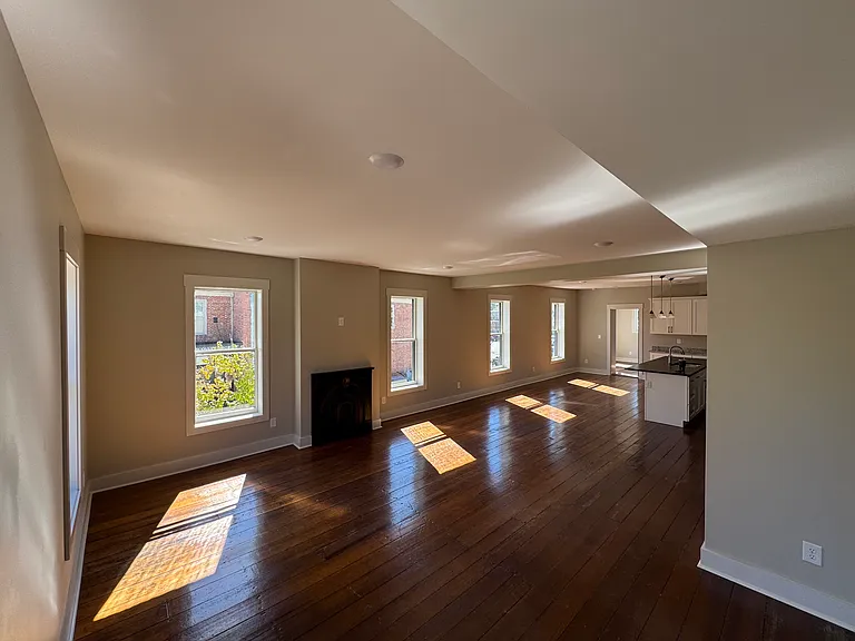 303 N Capitol Ave #201 — Photo 2
