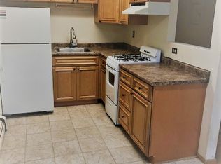 3 Mansion St #2, Poughkeepsie, NY 12601