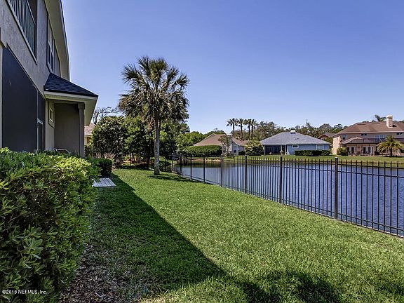 4th image of 315 Sea Moss Ln