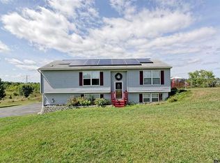 1073 State Route 40, Melrose, NY 12121