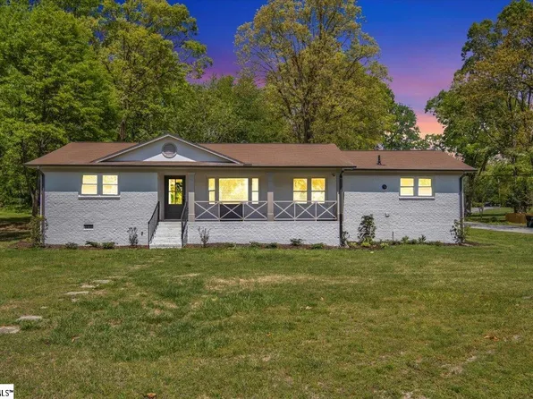 507 Avon Dr, Taylors, SC 29687