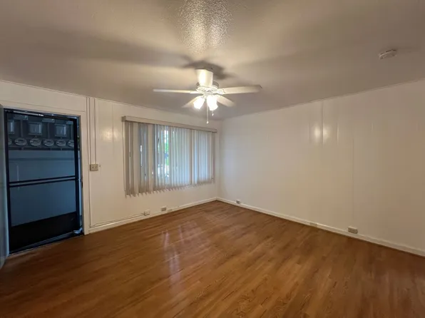 k3500k, 1839 Kaioo Dr APT 11, Honolulu, HI 96815