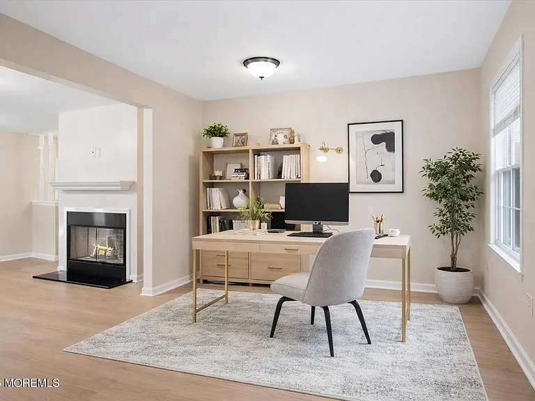 203 Wellington Pl — Photo 13