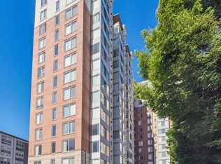 2726 Gallows Rd APT 412, Vienna, VA 22180