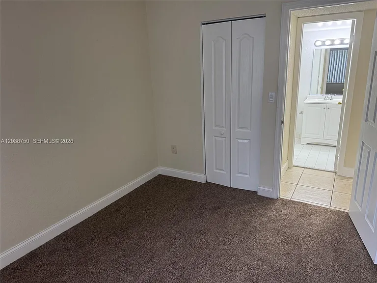 4235 N University Dr #202 — Photo 28