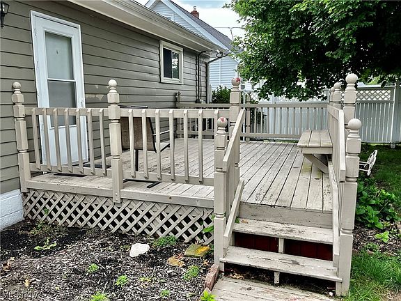3rd image of 14133 Zaremba Dr