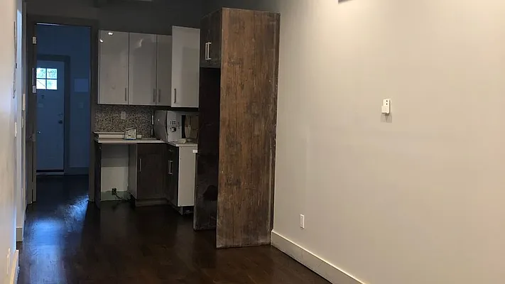 Rented by Nooklyn NYC LLC | media 2