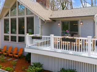 24 Sand Dollar Ln, Mashpee, MA 02649