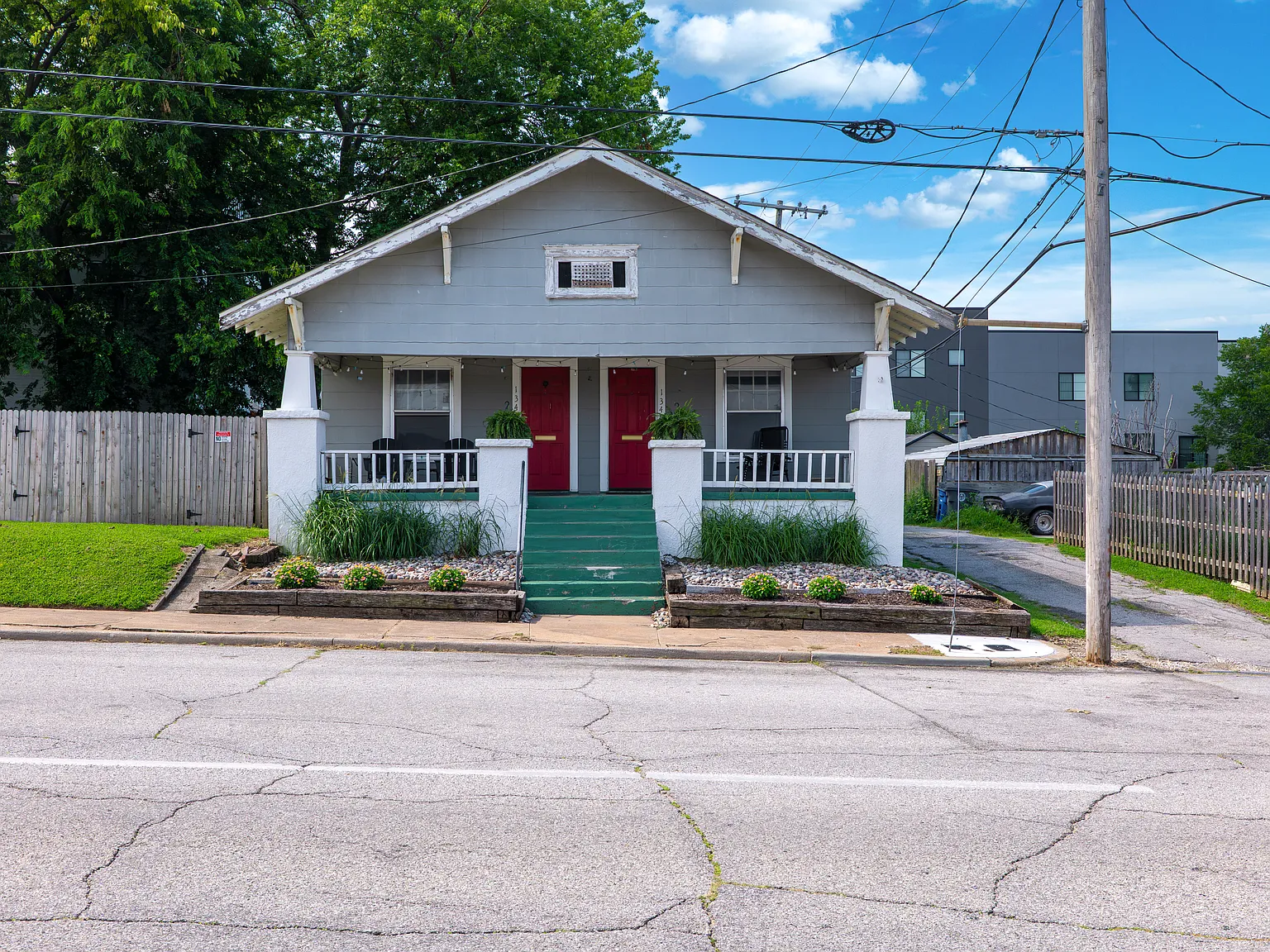 1 bed, 650 sqft, $1,200 — Photo 1
