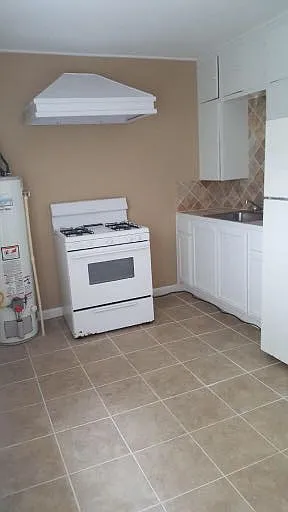 4302 Polkunit 2 — Photo 2
