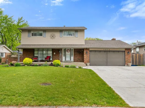 2870 Glenwood Ave, Windsor, ON N9E 2X8