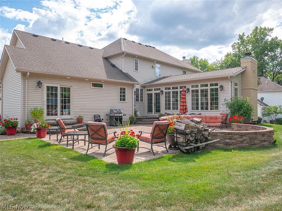 142 Oak Tree Dr, Canfield, OH 44406 Zillow