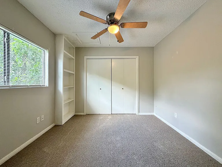 2110 Warfield Way — Photo 24