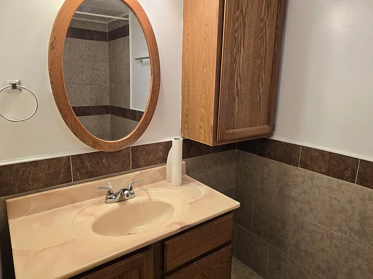 113 Gates Ave #113 — Photo 7