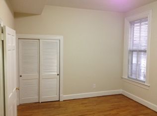 304 E Capitol St NE APT 3, Washington, DC 20003