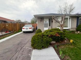 30 Greenwood Cres E, Brampton, ON L6S1T3