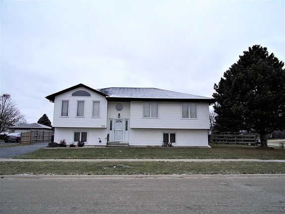2nd image of 375 Brink Dr
