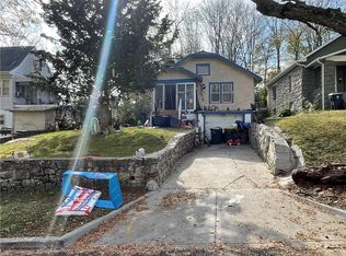3719 E 7th St, Kansas City, MO 64124