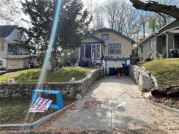 3719 E 7th St, Kansas City, MO 64124