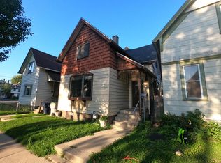 818 S 24th St, Milwaukee, WI 53204