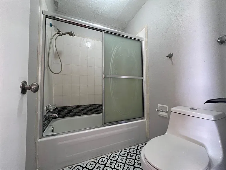 13843 New Village Ln — Photo 18