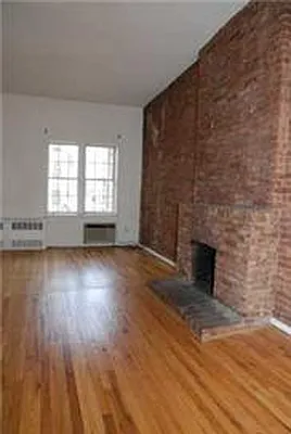 Rented by Buchbinder & Warren | media 2