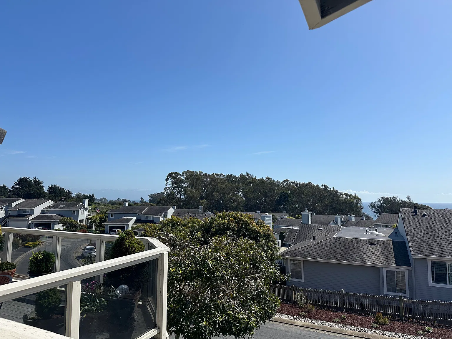 473 Oyster Dr — Photo 2