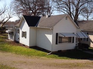 8 Freisner Ave, Logan, OH