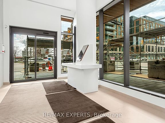 3rd image of 2075 Lakeshore Rd #910