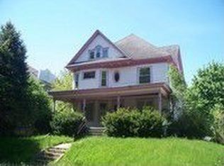 408 Vermont St, Waterloo, IA 50701