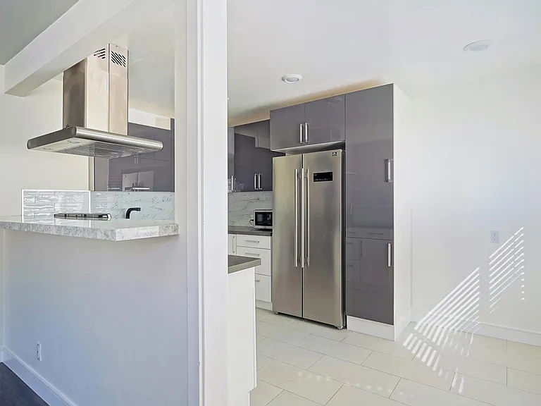 826 Archer St #826 — Photo 5