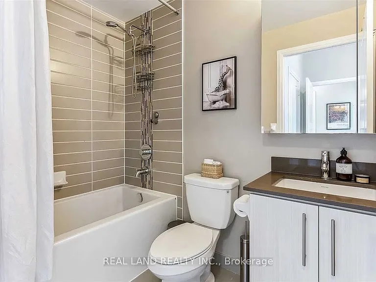 55 Oneida Cres #805 — Photo 14
